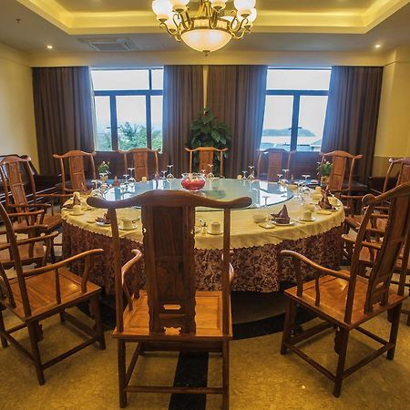 Yuhuayuan Seaview Hotel Szanja Kültér fotó