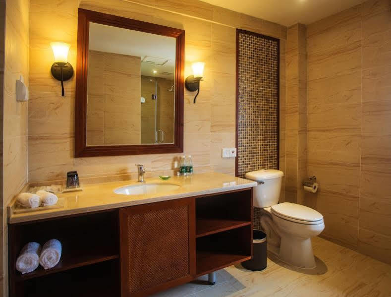 Yuhuayuan Seaview Hotel Szanja Kültér fotó